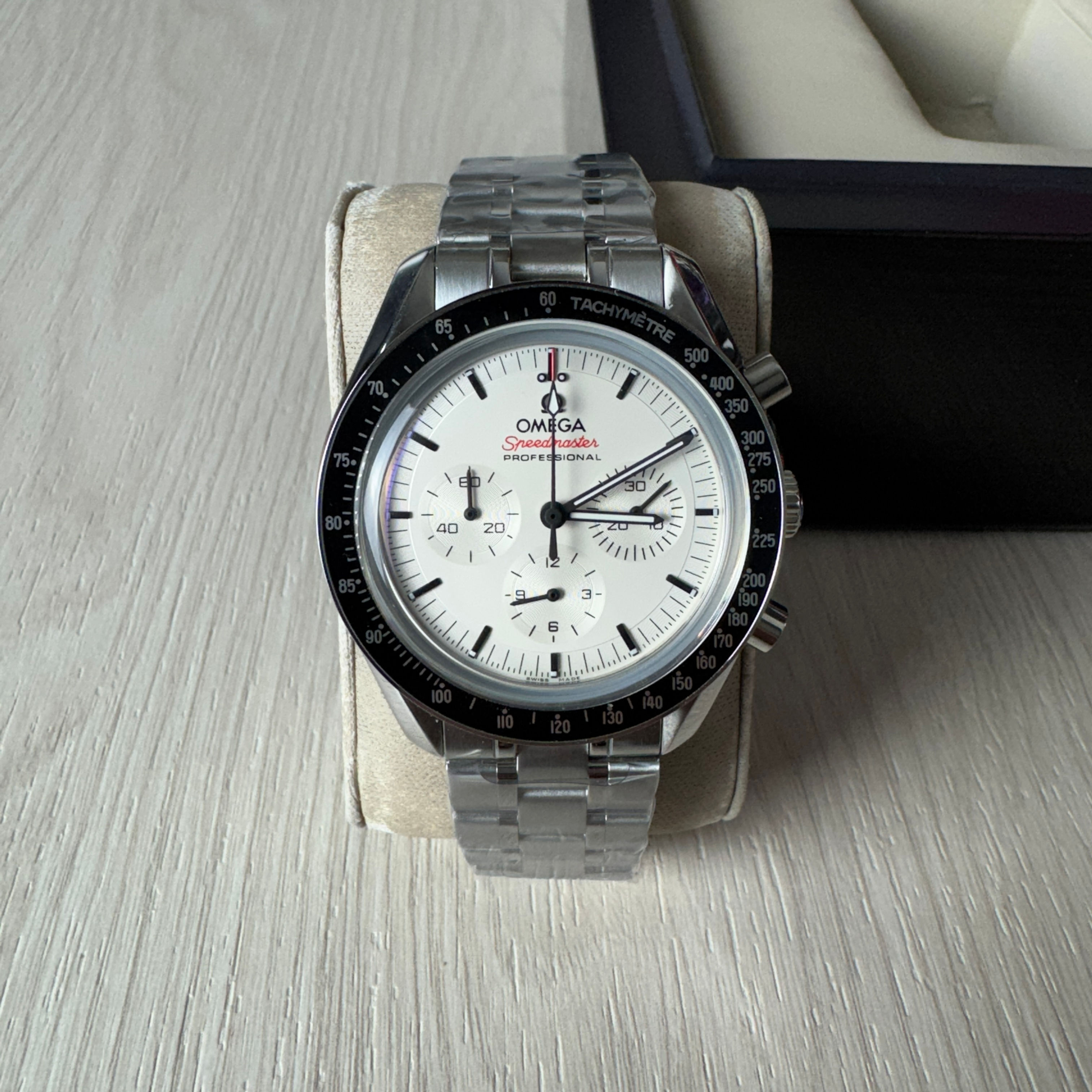 OMEGA SPEEDMASTER PRATA BRANCO 44MM