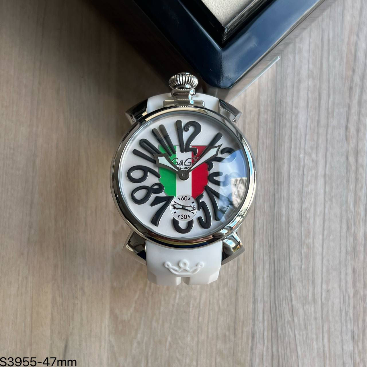 GAGA MILANO PRATA BRANCO BORRACHA 47MM