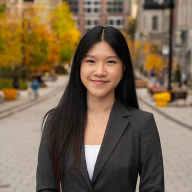 2025-26: Elaine Wang