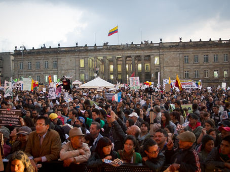 ¡Por la dignidad del pueblo colombiano!