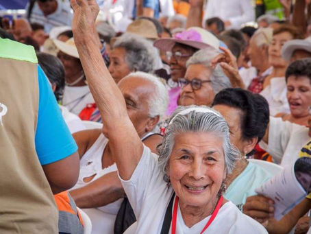 Miremos y pensemos... En la unidad