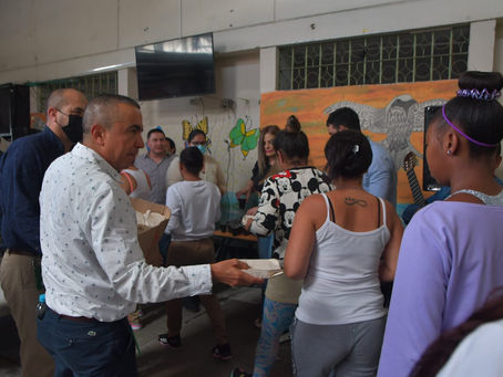 Alcalde de Dosquebradas celebró fiesta religiosa con reclusas de La Badea