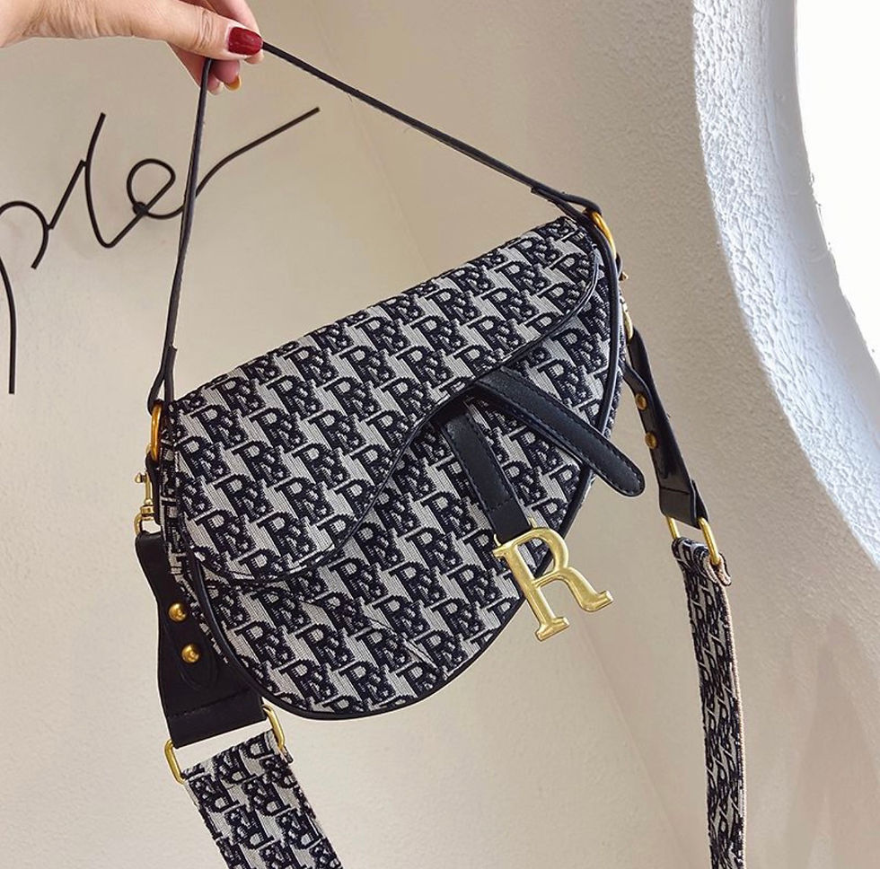 Thumbnail: Geometric Graphic Flap Bag