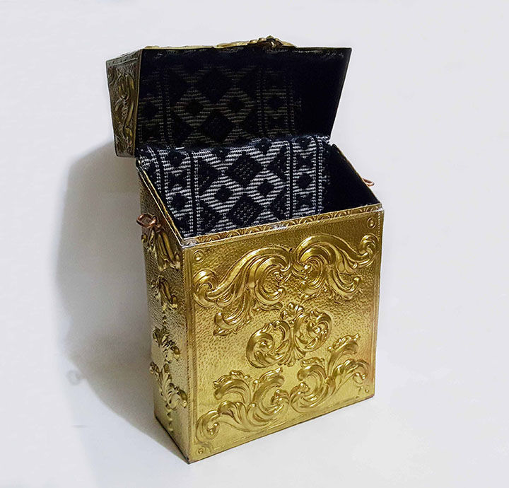 Thumbnail: Cigarette Box Bag