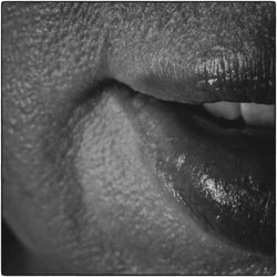 Two Lips, Two Teeth
