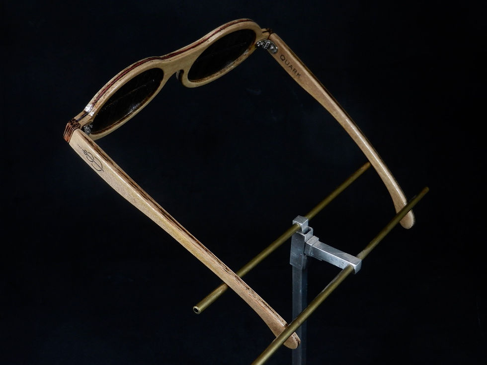 Thumbnail: Lunettes de soleil 05