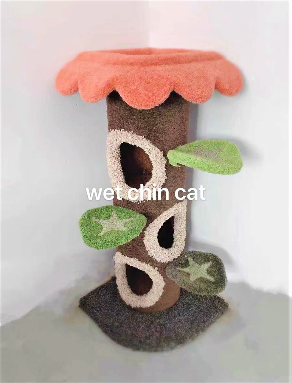 Thumbnail: Camily Corner Tree House Cat Climber