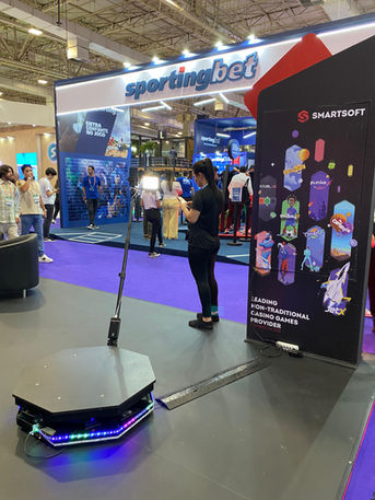 PLATAFORMA PHOTO BOOTH 360 EM SANTOS - SÃO PAULO