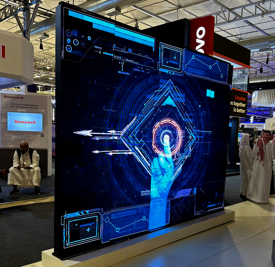 2D animation by Fractal Digital.