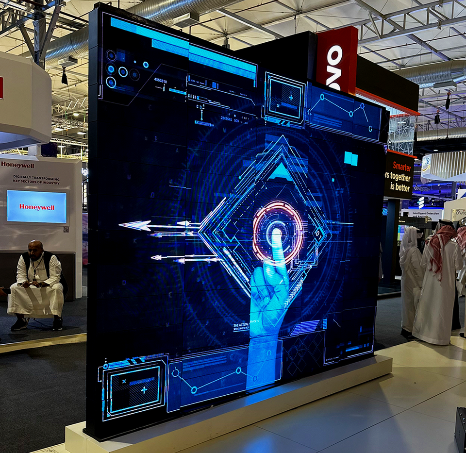 2D animation by Fractal Digital.