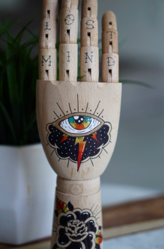 Thumbnail: OCULUS WOODEN HAND