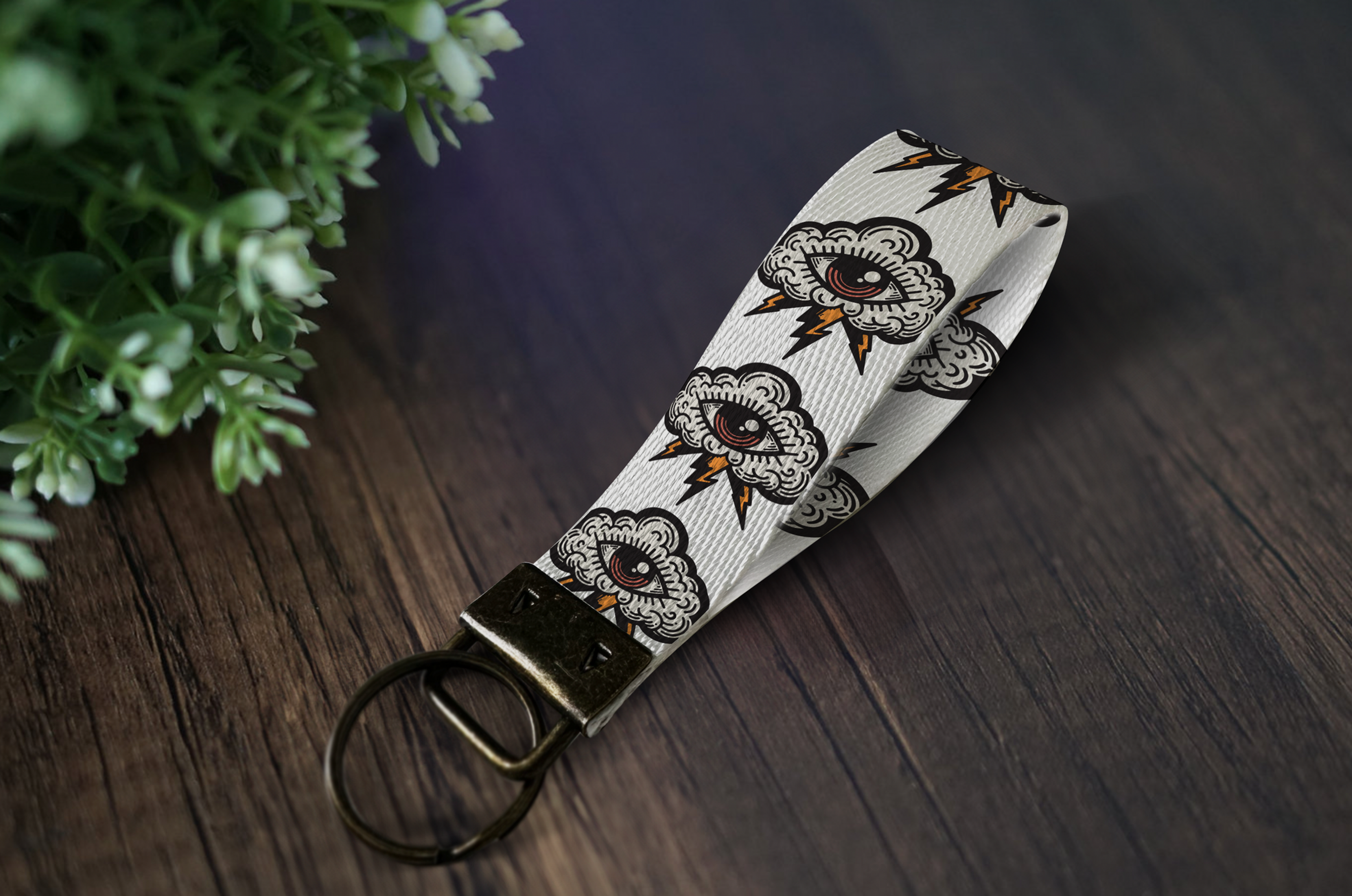 EYED CLOUD KEY LANYARD