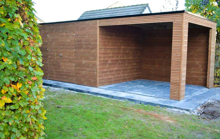 thermowood tuinhuis met overkapping