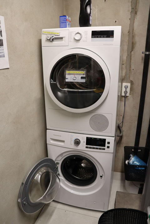 Wasmachine en droogkast
