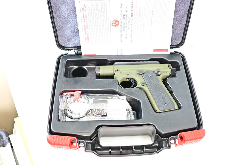 Thumbnail: Ruger Mark IV Short Barrel 3" Green .22LR Excellent Condition