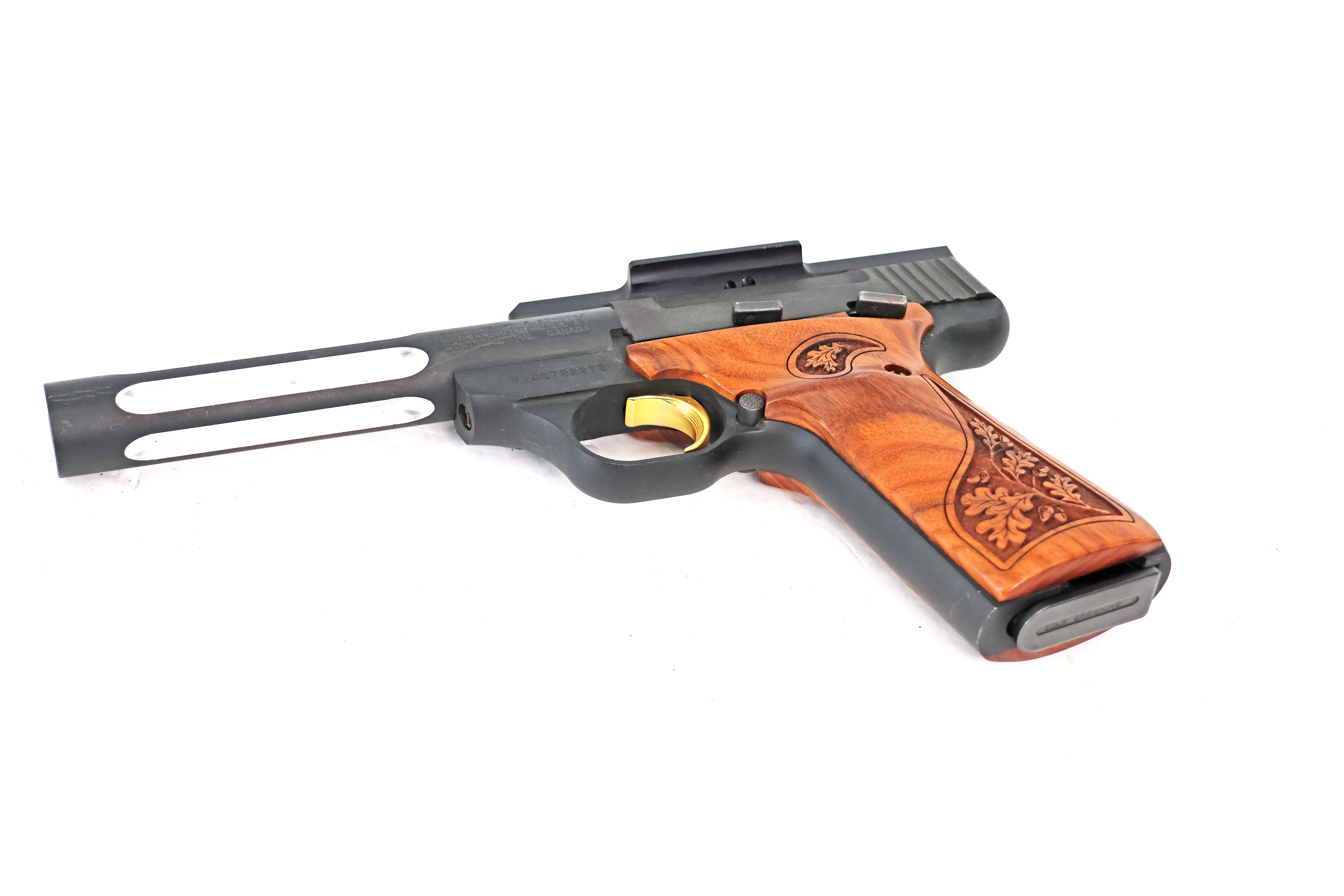 Browning Buck Mark .22LR W Lite Barrel & Red Dot Mount Excellent Condition