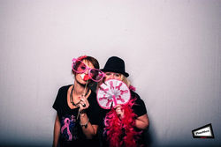 10001547_665424040170119_1533858323_n