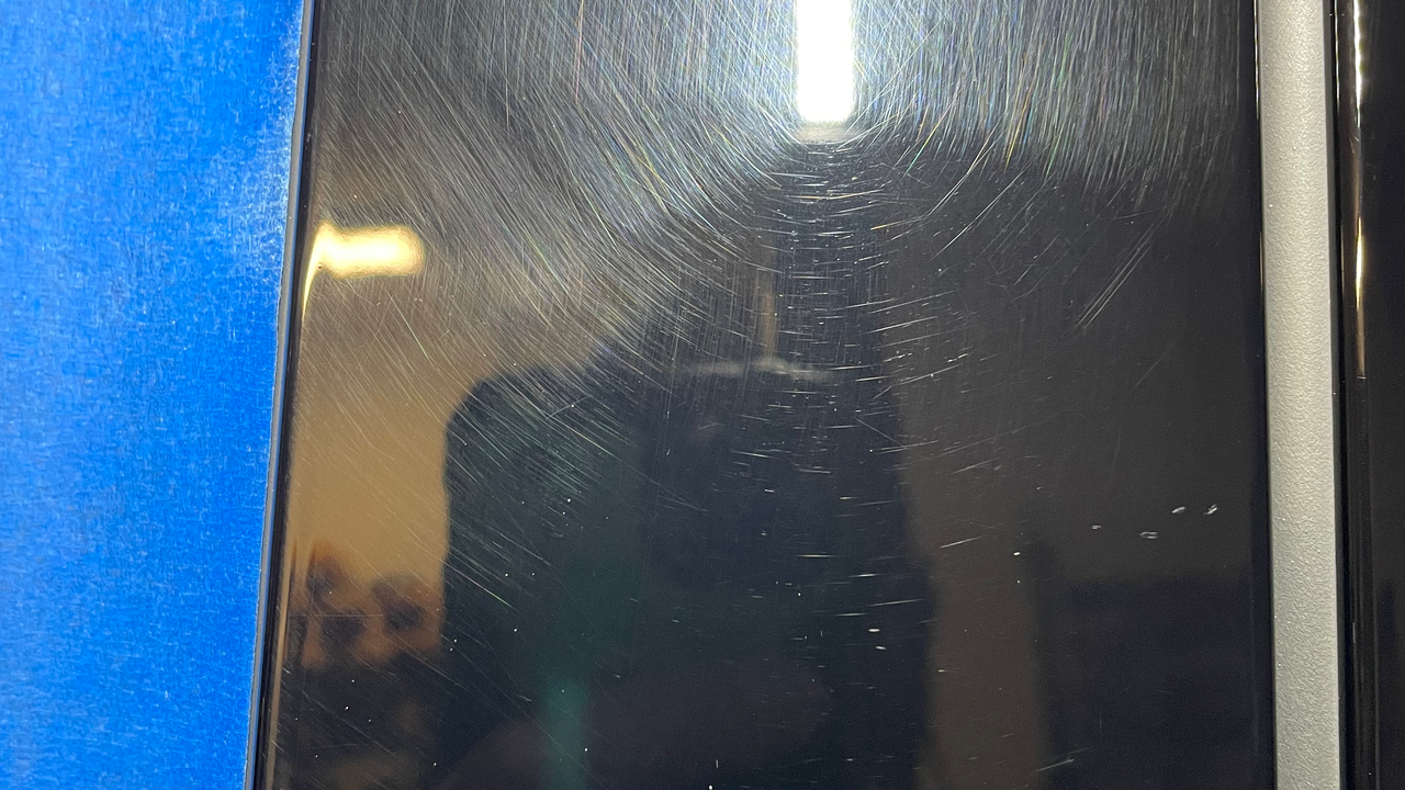 before and after photo of car polishing