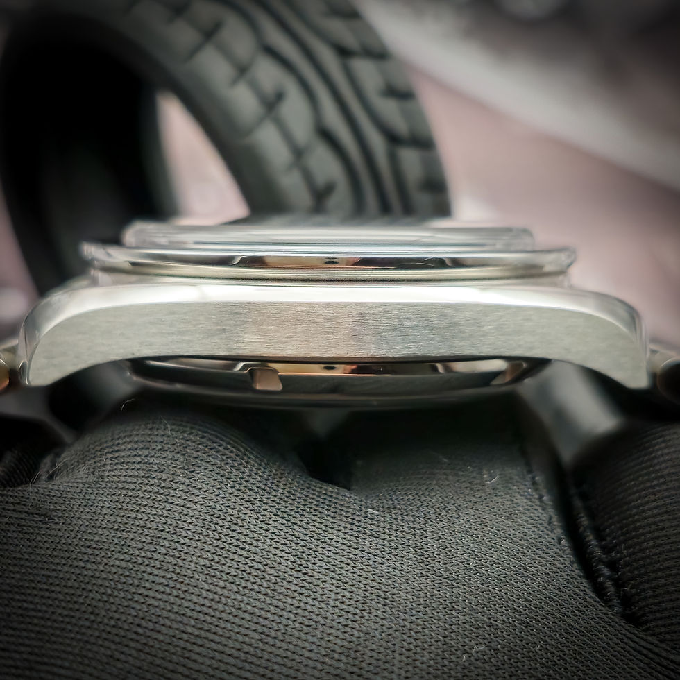 Thumbnail: SOLD! Omega Speedmaster Racing Chronograph, 44mm