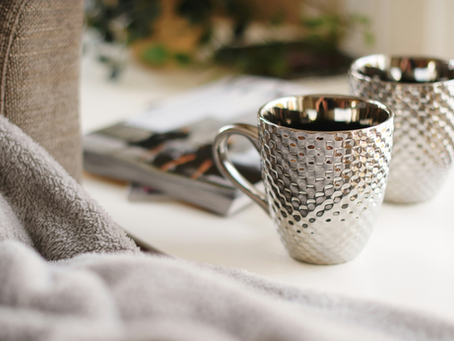 2025 holiday gift ideas for homebody and hostess