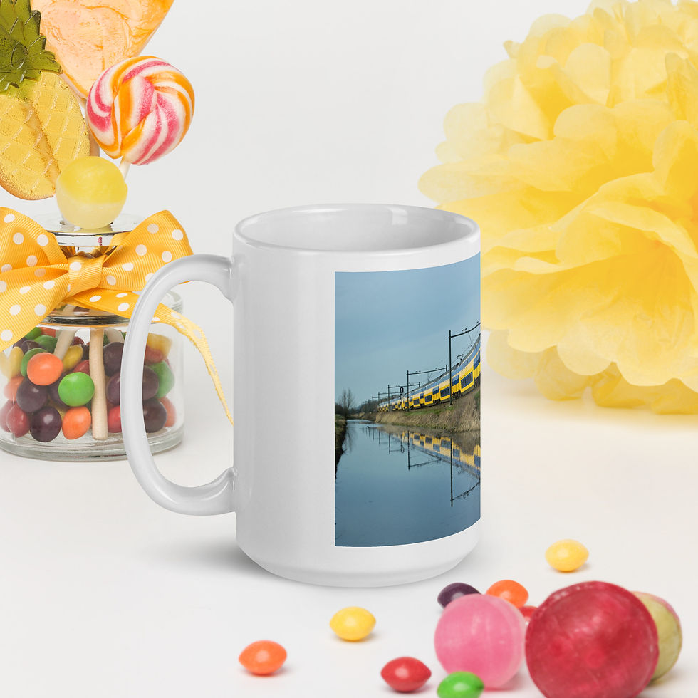 Thumbnail: White glossy mug
