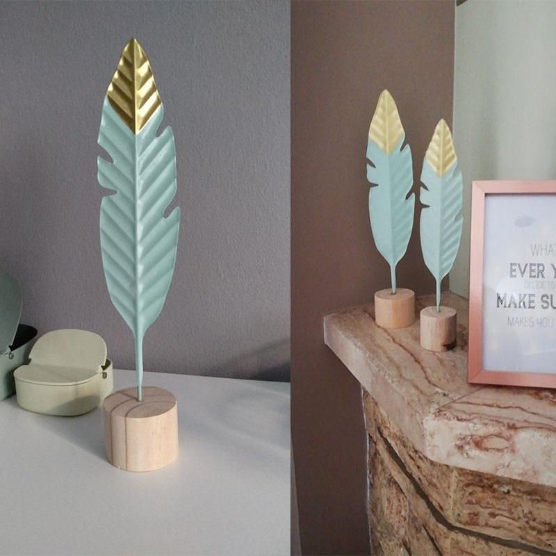 Thumbnail: Modern Feather Wooden Miniature Figurines