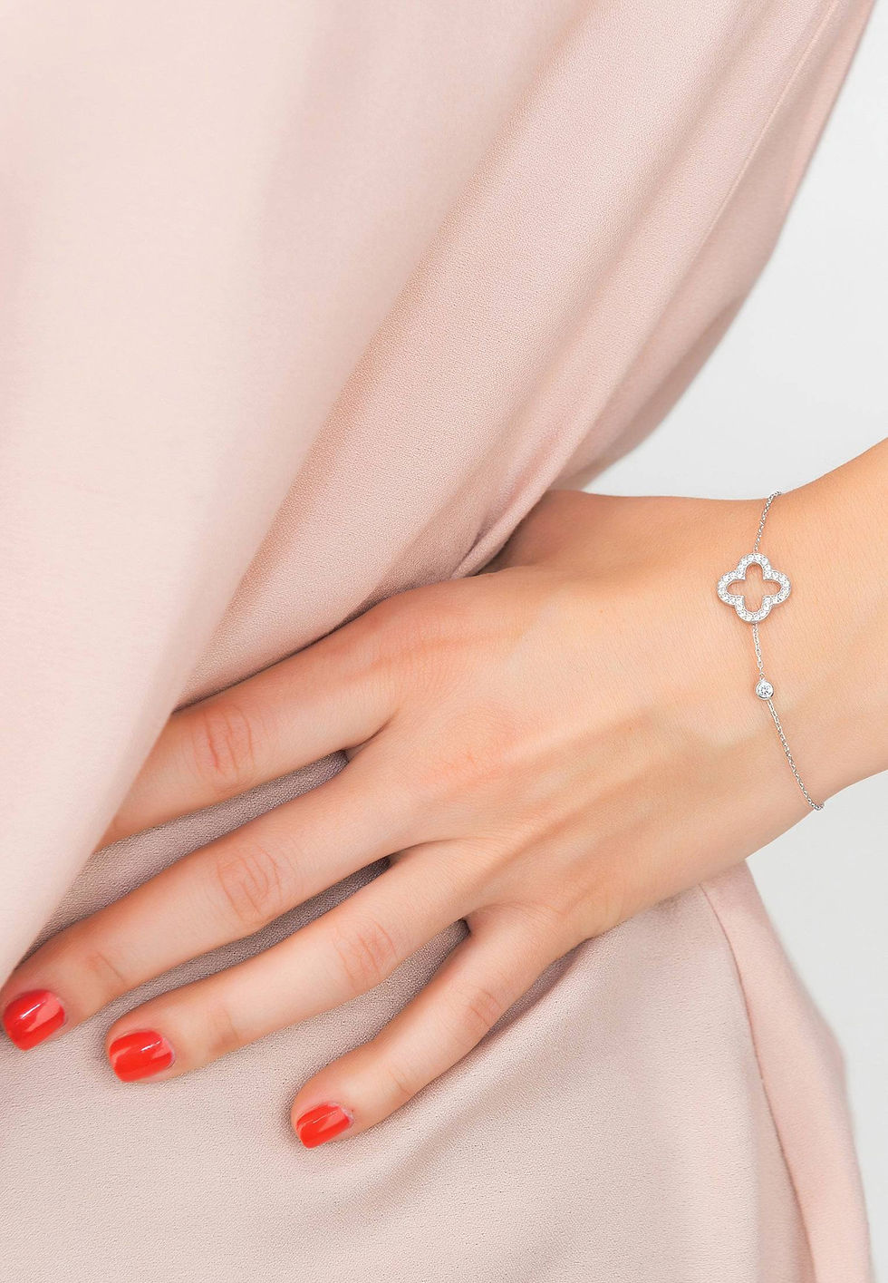 Thumbnail: Open Clover Bracelet