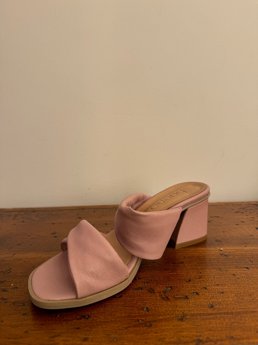 Thumbnail: Bueno Penelope Dusty Mauve Leather  
