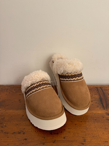 UGG Disquette Atherson Chestnut | The Style Merchant | Yarmouth, NS