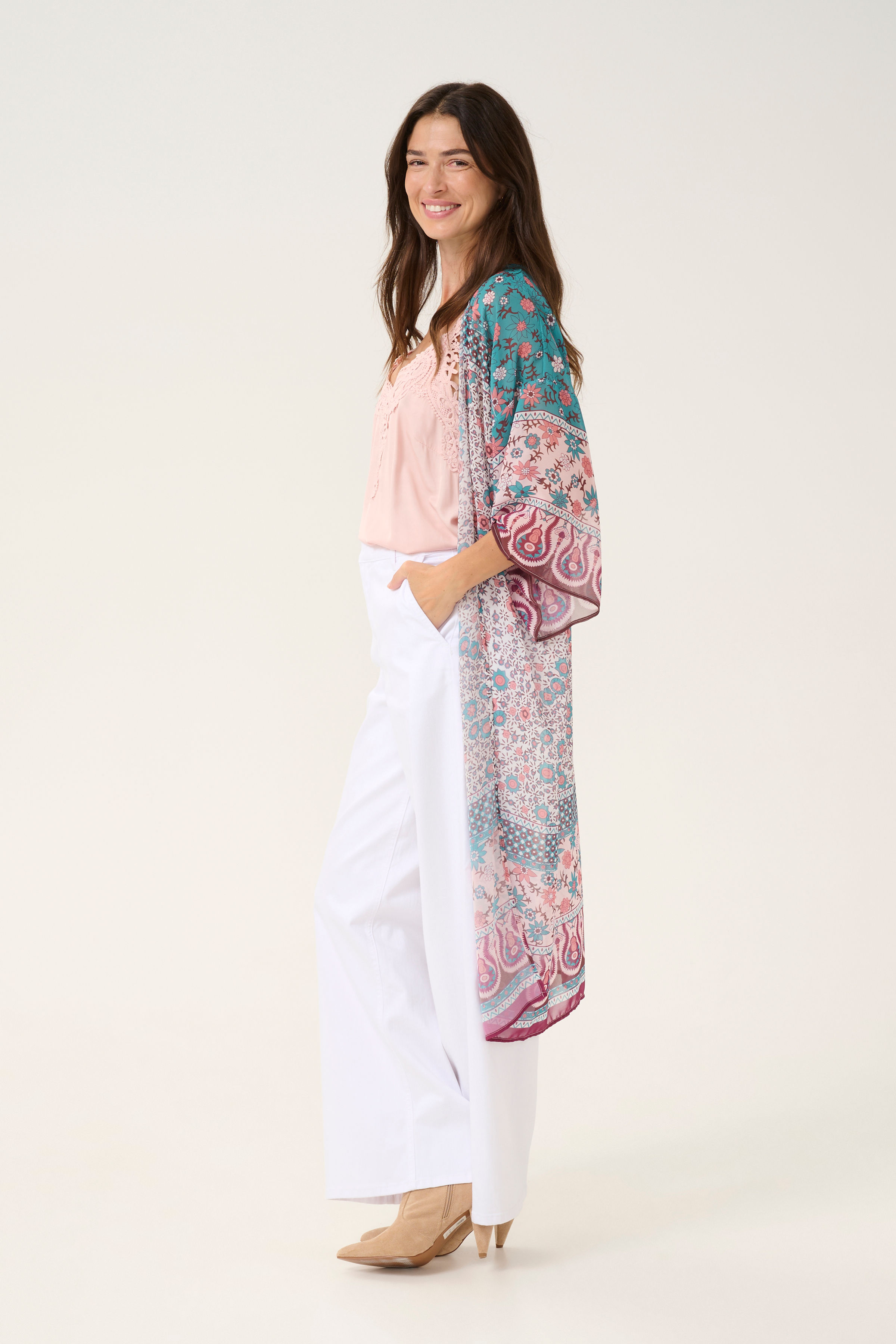 Cream CRTikko Pink and Blue Kimono