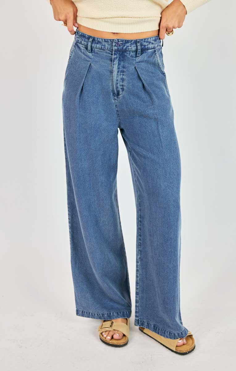 Thumbnail: Sadie & Sage AJ1711 Dark Chambray Pant