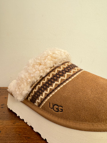 size26 UGG ディスケットアサーソンDisquette Atherson UGG Women's Disquette Atherson Slipper - Ches | SoftMoc.com