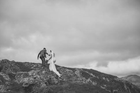 romantic wedding b+w