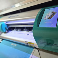 Notre machine de film sur mesure pour tablette et smartphone