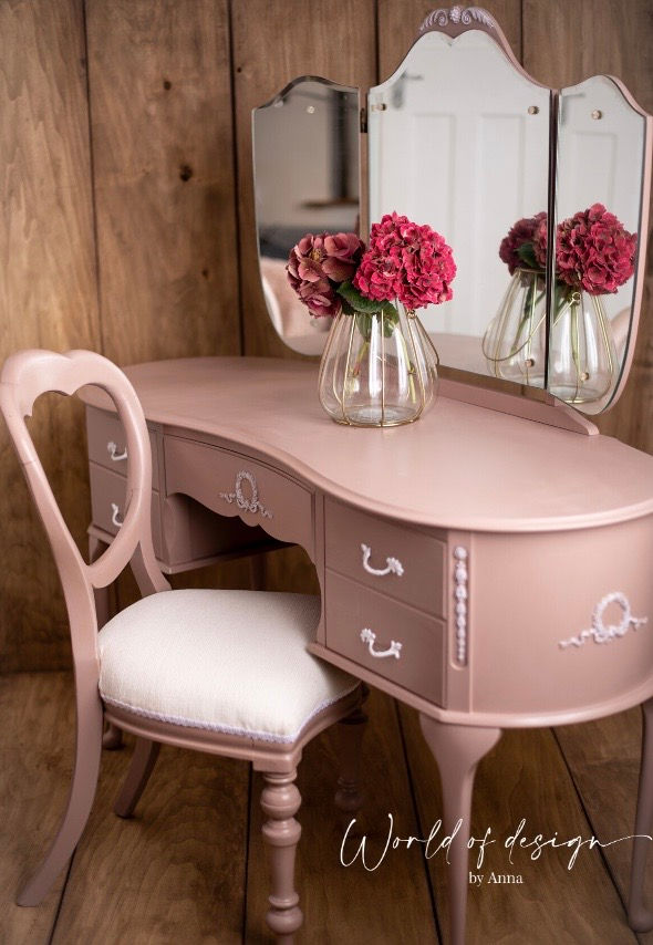 Thumbnail: French Louis Style dressing table with a chair