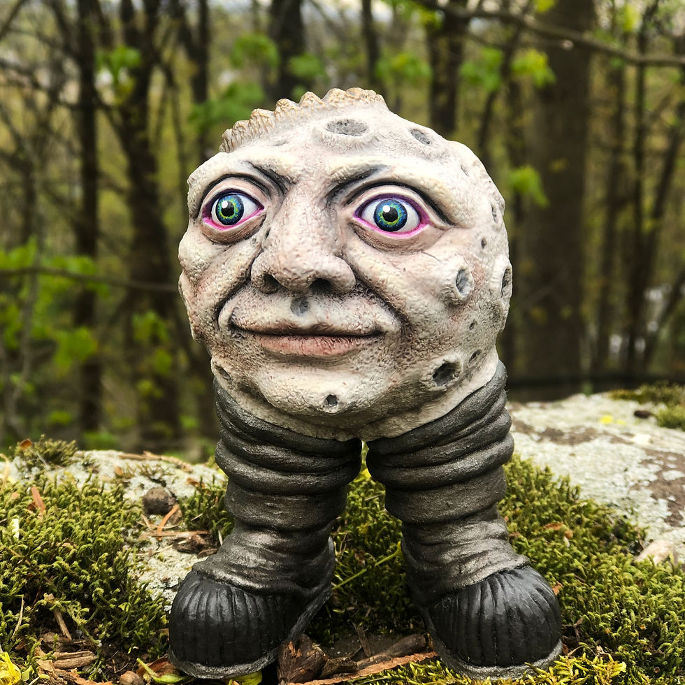 Thumbnail: The Marvelous Moon-man
