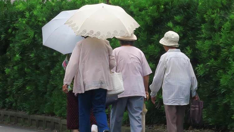親族や知人情報の把握