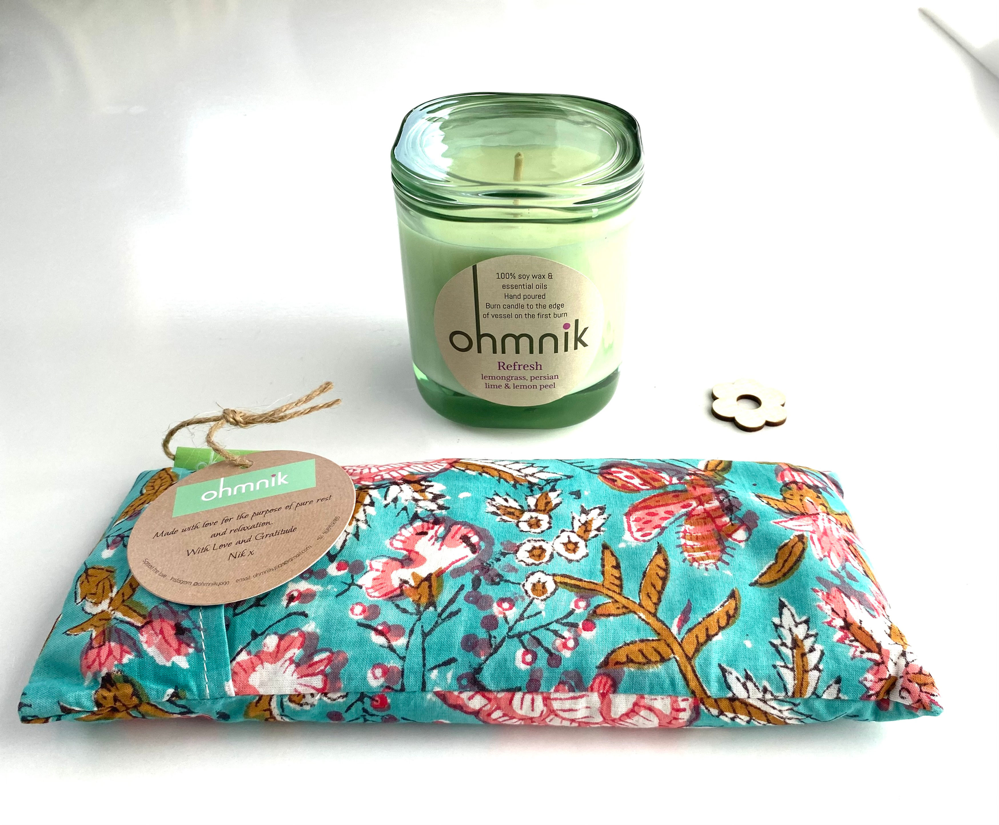 Refresh Candle and Eyepillow Set