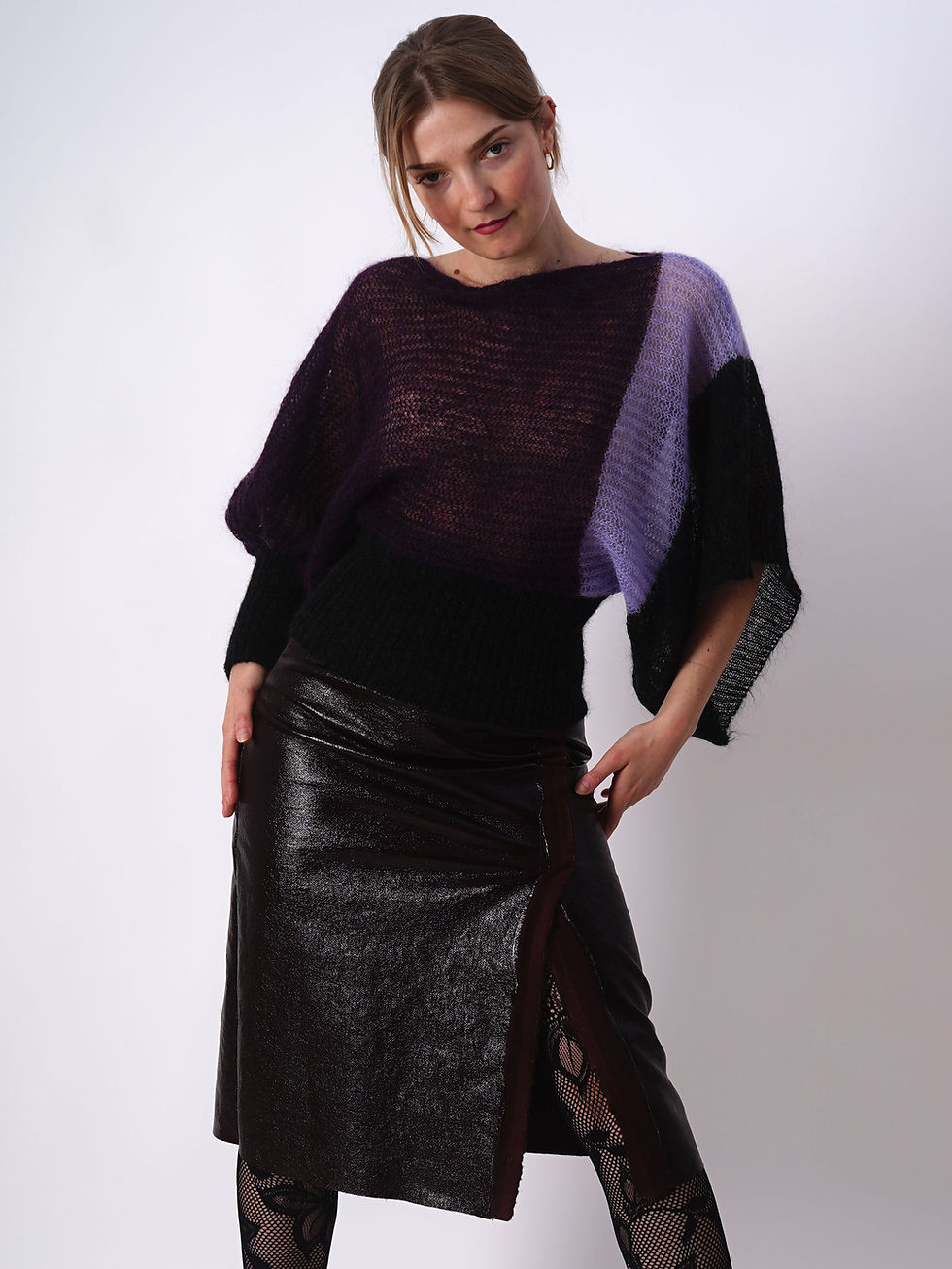 Thumbnail: Mohair Pull in Burgundy Mix