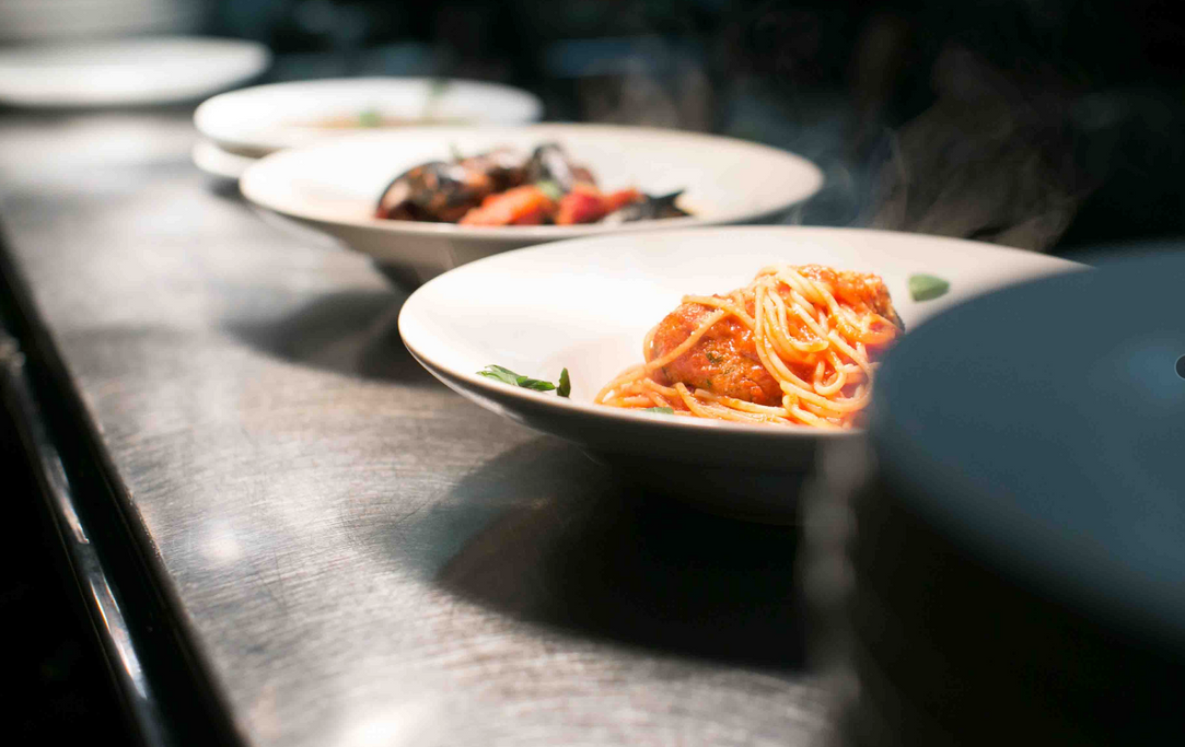 Line Restaurant Editorial