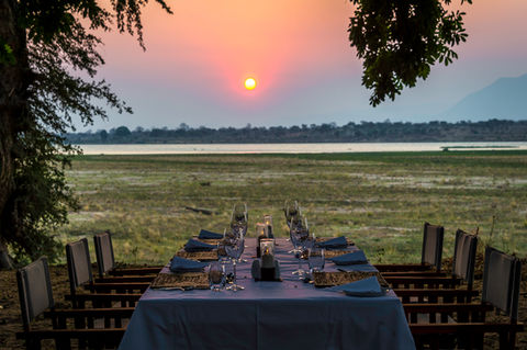 Little Ruckomechi overlooking Zambezi River