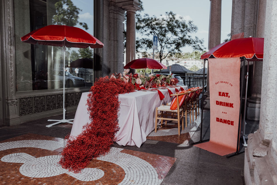 Banner + Table Setting