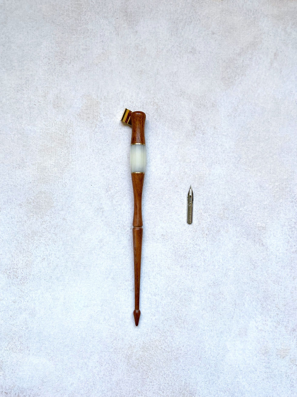 Miniaturbild: Obliquepen "Fleur"