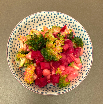 Veganer Rote Bete Brokkoli Salat
