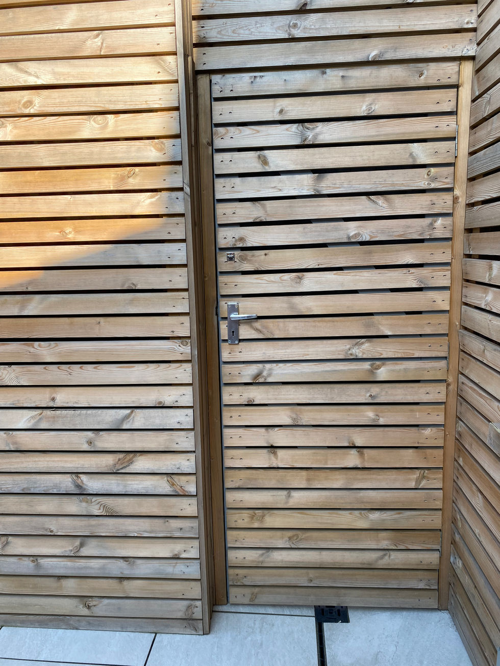 custom fencing panels
