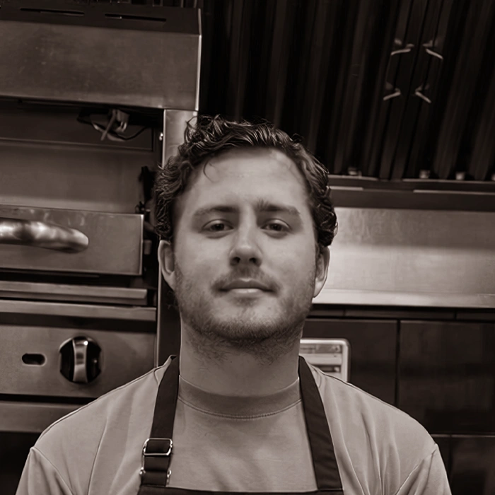 Chef Alejandro del Aguila
