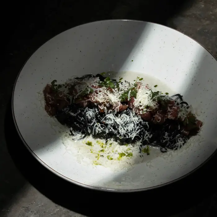 Caccio E Pepe De Pasta Negra 
