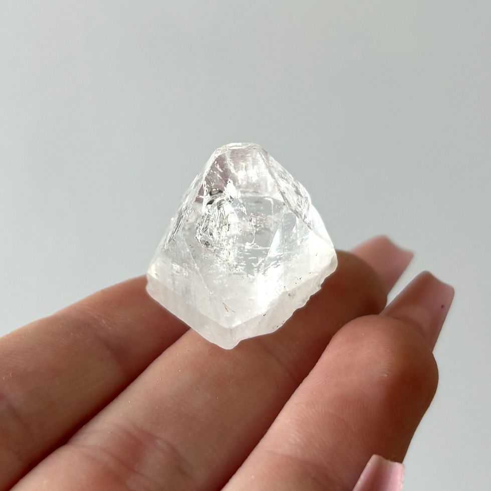 Apophyllite Point