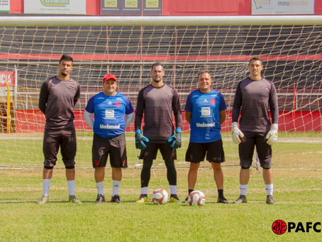 Dizem que um grande time começa com um grande goleiro!