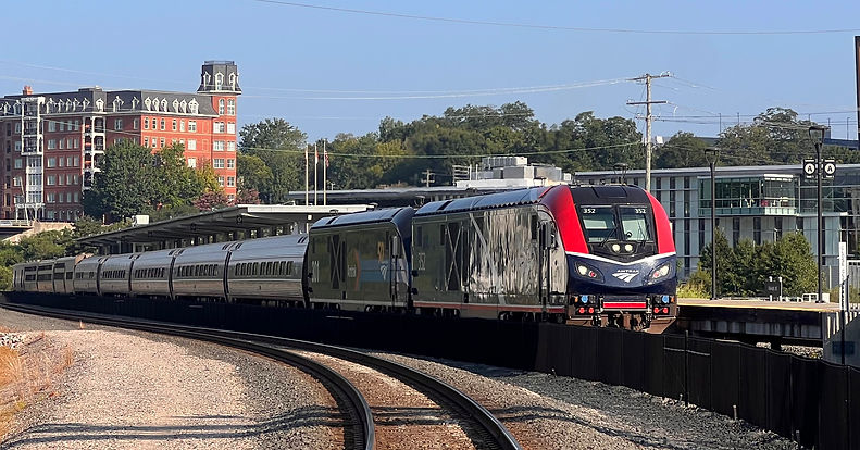 Dublin Mayor Chris Amorose Groomes takes the helm of MORPC’s Passenger Rail Advisory Council as Central Ohio shifts from transit planning to action. Discover how this leadership update accelerates momentum for the high-priority Midwest Connect and 3C+D passenger rail corridors.